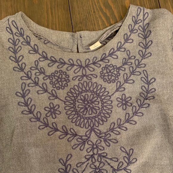 Old Navy Patterned Top - Picture 3 of 6